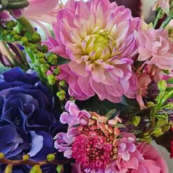 Bloem- en Bindboutique Corina, Kerkrade openingstijden