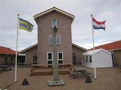 V.o.f. Het Zwanewater, Nes openingstijden