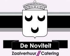 De Noviteit, Monster openingstijden