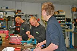 Weenk Safety Control, Nijverdal openingstijden