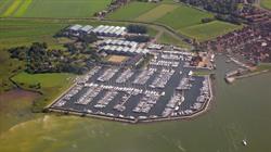 Jachthaven Hindeloopen, openingstijden