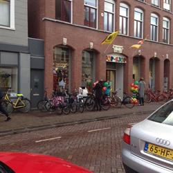 Fop-Sjop, Breda openingstijden