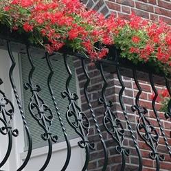 Handelsonderneming Kobus V.o.f., Kootstertille openingstijden