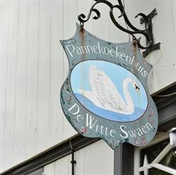 Swaen Pannenkoekenhuis De Witte, Broek in Waterland openingstijden