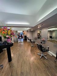 Change Hairfashion, Haarlem openingstijden