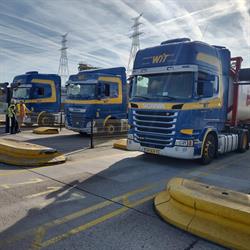 Frans de Wit, Moerdijk openingstijden