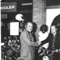 Andre Rijerkerk en Zonen Tweewielers, Lisse openingstijden