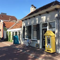 In d' Egelantier, Middelharnis openingstijden