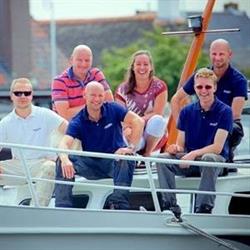 Jachtwerf van der Laan - haven, Woubrugge openingstijden