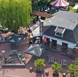 Ma Kelly''s Muziekcafé, Frieschepalen openingstijden