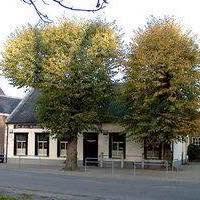 Café De Vier Linden, Den Hout openingstijden