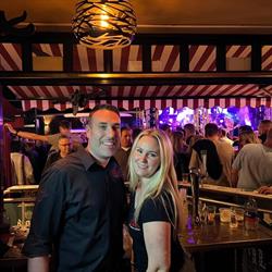 De Bonte Os - eetcafé & zaal, Budel openingstijden