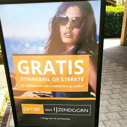 Optiek van IJzendoorn, Driel openingstijden