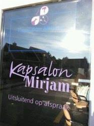 Mirjam Kapsalon, Ten Post openingstijden