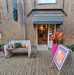 Hélène Kapsalon Haarmode, Tholen openingstijden