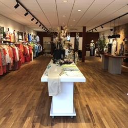 Yentl Fashion for Women, Middelburg openingstijden