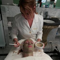 Jacqueline Schoonheidssalon, Hoogezand openingstijden
