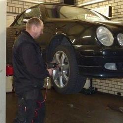 Arno's Bandenservice, Bergeijk openingstijden