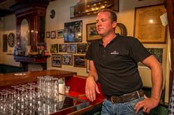 Café Het Wapen Van Baarderadeel, Jorwert openingstijden
