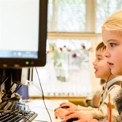 School met de Bijbel - De Ark, Oud-Vossemeer openingstijden