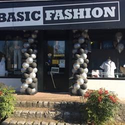 Basic Fashion, Beringe openingstijden