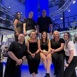 Black & Blue, Den Helder openingstijden