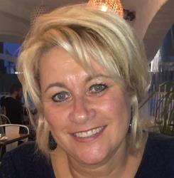 Elles Hairfashion, Borne openingstijden