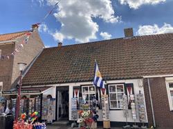 Boekenhuisje 't, Zoutelande openingstijden