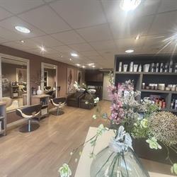 Angelique Haarmode, Hattem openingstijden