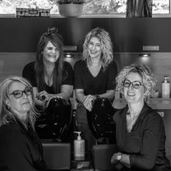 N-Style Kapsalon & Haarwerken, Stein openingstijden