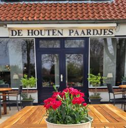 Restaurant De Houten Paardjes, Rockanje openingstijden