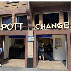 Pott Change Damrak, Amsterdam openingstijden