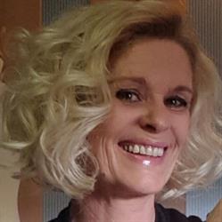Dames en Heren Kapsalon Monique, Maasdam openingstijden