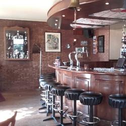 Café-Slijterij De Roode Leeuw, Lopikerkapel openingstijden