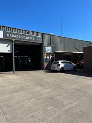 Hilberts Garagebedrijf, Roden openingstijden