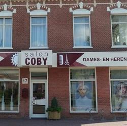 Coby Kapsalon, Leens openingstijden