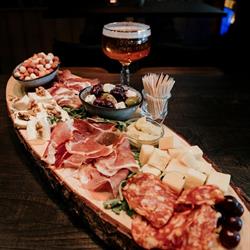 Hotel-Café-Restaurant De Gouden Leeuw, Terheijden openingstijden