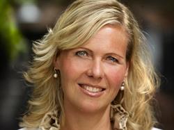 De Gouden Makelaar, Laren openingstijden