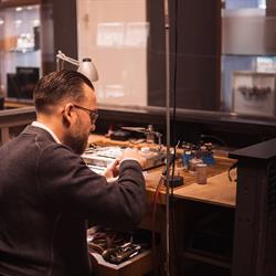 Juwelier Goudsmid Niels Christoffels, Zeewolde openingstijden