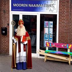 Mooren Naaimachines Tegelen Vof, openingstijden