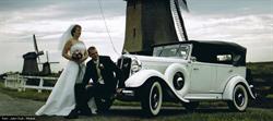 Valkering Classic-Cars Trouwservice, Waarland openingstijden