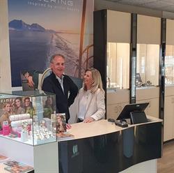 Juwelier van Welsenes, Voorburg openingstijden