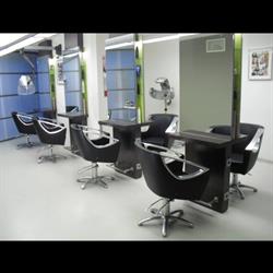 Kapsalon Willeke, Kapelle openingstijden