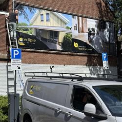 Eclipse Zonwering, Monster openingstijden