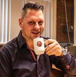 De Jager Auto's, Hurdegaryp openingstijden