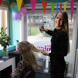 Kapsalon Monique, Breskens openingstijden