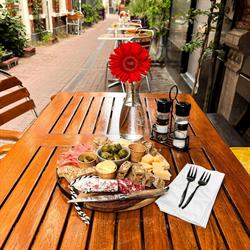 De Overkant, Haarlem openingstijden
