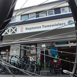 Neptunus tweewielerverhuur, Cadzand openingstijden