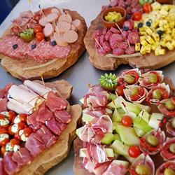 Care Catering VOF, Enschede openingstijden