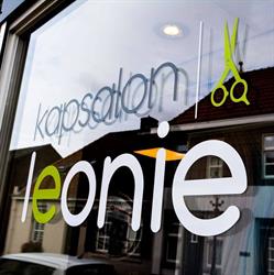 Leonie Kapsalon, Oirschot openingstijden